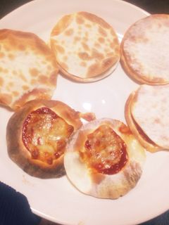餃子の皮ピザ-レシピのメイン写真
