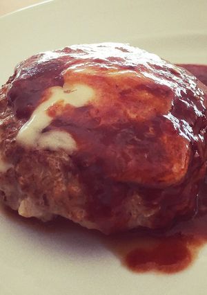 かんたん♪満腹チーズハンバーグ-レシピのメイン写真