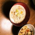 とろとろ、絶品粕汁