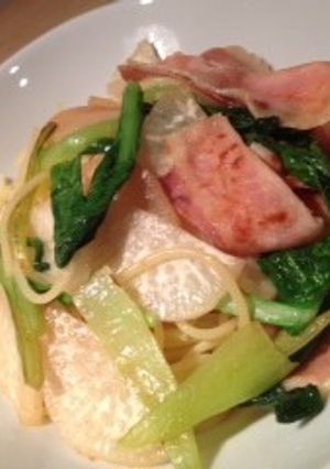 小松菜と大根とベーコンのパスタ♬-レシピのメイン写真