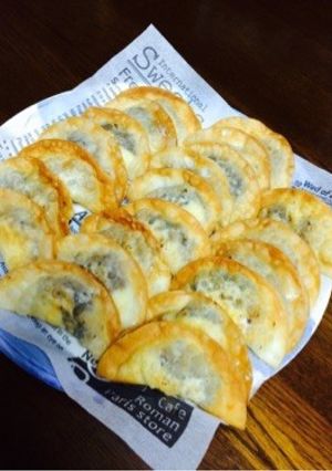 うちのクリチとあんこの餃子。-レシピのメイン写真