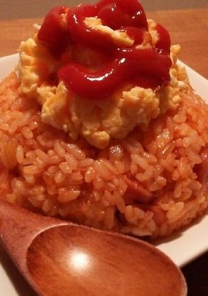 簡単!スクランブルエッグでオムライス♪-レシピのメイン写真