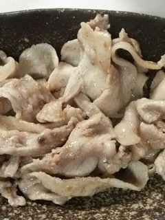豚肉のゴマドレ炒め♪-レシピのメイン写真