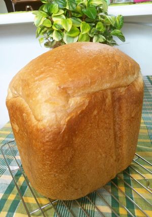 生クリームとはちみつ入り食パン-レシピのメイン写真