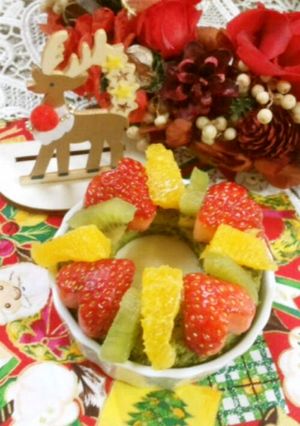 リースケーキ&フルーツ☆クリスマスカマン-レシピのメイン写真