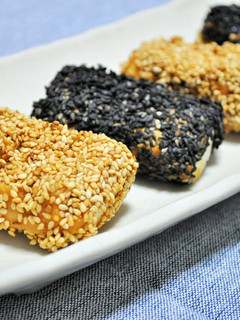 鶏肉の白黒ごま焼き-レシピのメイン写真