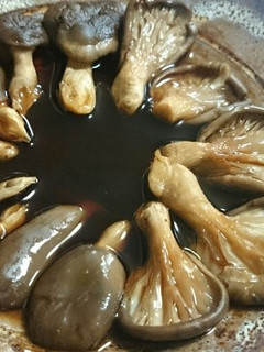 ヒラタケの焼きキノコ-レシピのメイン写真