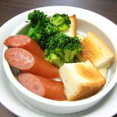 รูปของ 幸せ朝食☆ココットカマン♪