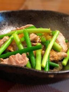 豚肉とニンニクの芽の炒め物-レシピのメイン写真
