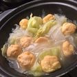 ぴら大根とキャベツのふわもち鮭つみれ鍋
