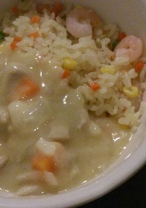 クリームシチューかけエビピラフ♪-レシピのメイン写真