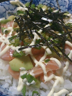アボカドとサーモンのさっぱり丼-レシピのメイン写真