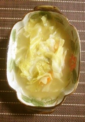 キャベツとニンジンの黒胡椒風味のスープ-レシピのメイン写真
