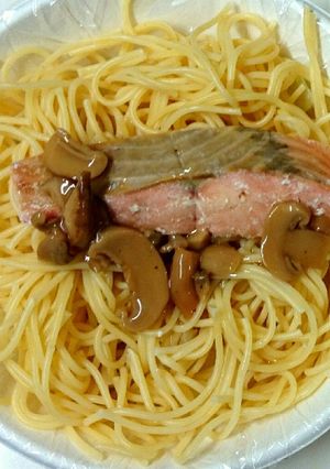 簡単・減塩❗鮭ときのこのパスタ-レシピのメイン写真