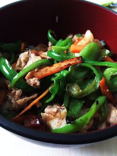 ピーマンと豚肉の中華炒め丼-レシピのメイン写真