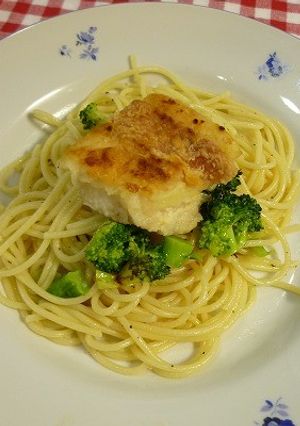 赤魚とブロッコリーのペペロンチーノ-レシピのメイン写真