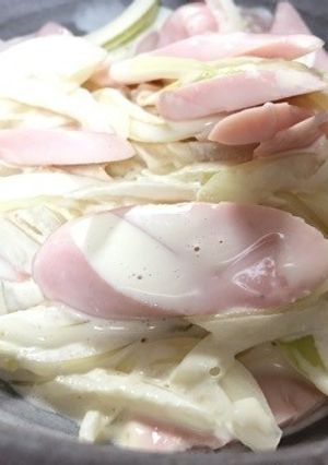 お魚ソーセージと玉葱のサラダ♪-レシピのメイン写真