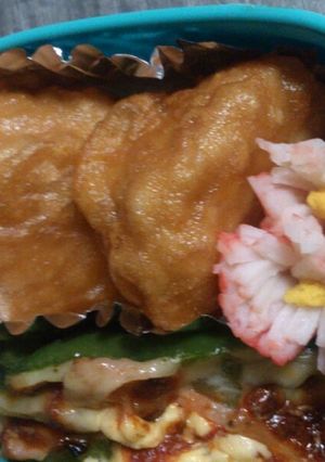 弁当の隙間に♪ カニカマでお花-レシピのメイン写真