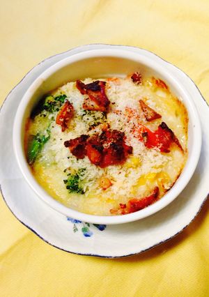 ベーコンと温野菜、パン粉のココットカマン-レシピのメイン写真