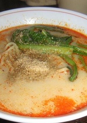ベランダ菜園の小松菜で担々麺-レシピのメイン写真