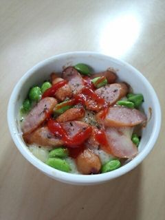 枝豆とウィンナーのココットカマン-レシピのメイン写真