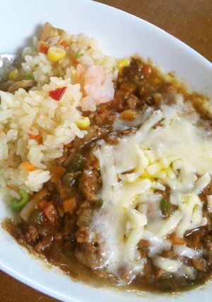キーマチーズカレーのガッツリのせピラ-レシピのメイン写真