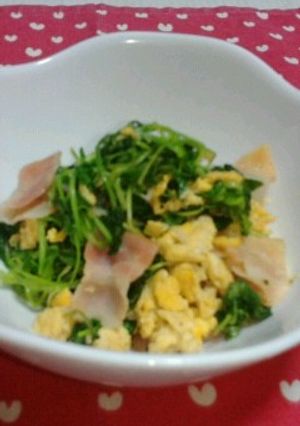 大根の抜き菜で♪抜き菜のベーコン炒め☆-レシピのメイン写真