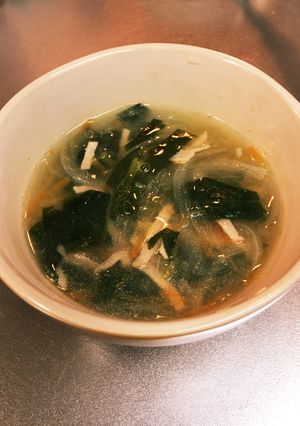 ☆おうちにあるものでコンソメスープ☆-レシピのメイン写真
