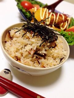 余ったさきイカと梅干しの炊き込みごはん♡-レシピのメイン写真