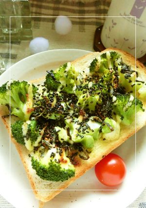 ブロ×塩昆布 セサミルキートースト-レシピのメイン写真