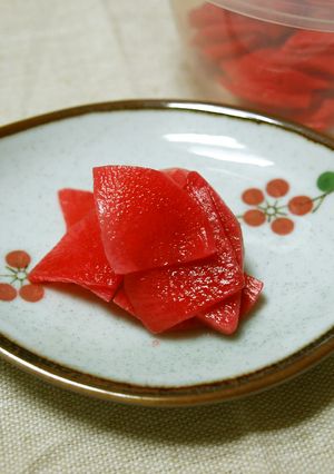 おせちにも！紅芯大根の梅酢漬け-レシピのメイン写真