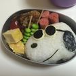 サングラススヌーピー弁当