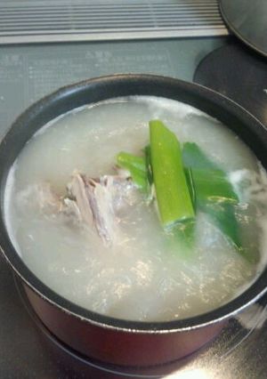 超簡単・鶏ガラスープ-レシピのメイン写真