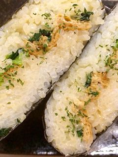 油揚げの甘辛煮&ほうれん草マヨおにぎらず-レシピのメイン写真