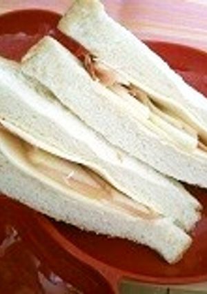 洋梨生ハムnoサンドイッチ-レシピのメイン写真