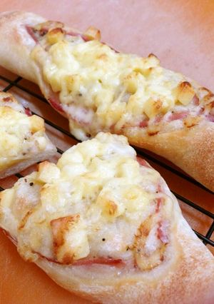 HBで作るベーコンチーズフランス-レシピのメイン写真