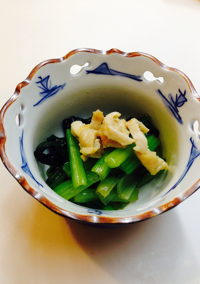 小松菜と鶏皮の辛子醤油和え-レシピのメイン写真