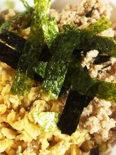 二色☆鶏そぼろ丼-レシピのメイン写真