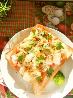 トマト×玉葱のおかか醤油トースト-レシピのメイン写真