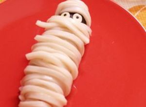 チーズ海老天うどん巻きミイラ-レシピのメイン写真
