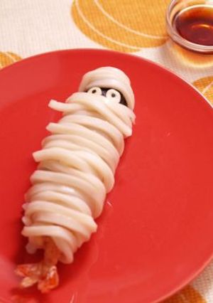 チーズ海老天うどん巻きミイラ-レシピのメイン写真