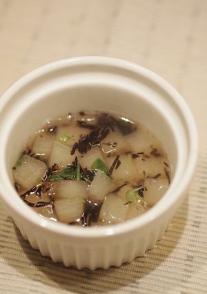 離乳食後期〜☆コロコロ大根のひじき餡掛け-レシピのメイン写真