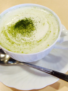 簡単*ふわふわ*抹茶ラテ-レシピのメイン写真