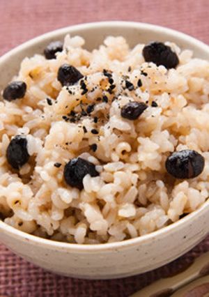 花粉症の薬膳：黒豆とはと麦のご飯-レシピのメイン写真