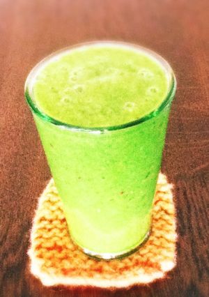 春菊りんご生姜のグリーンスムージー-レシピのメイン写真