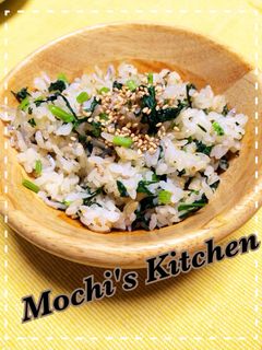 カルシウムたっぷり♪春菊じゃこチャーハン-レシピのメイン写真