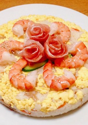 ひな祭りやお祝いに！簡単ちらし寿司ケーキ-レシピのメイン写真