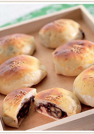 作業時間は15分!栗あずきあんパン-レシピのメイン写真