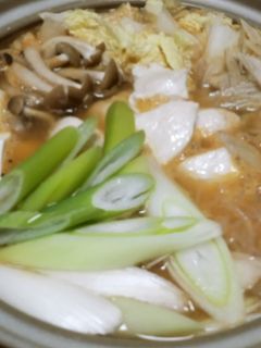 さっぱりピリ辛!鶏ごぼう鍋-レシピのメイン写真