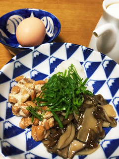 納豆なめこおろしグルグル?なめこは手作り-レシピのメイン写真